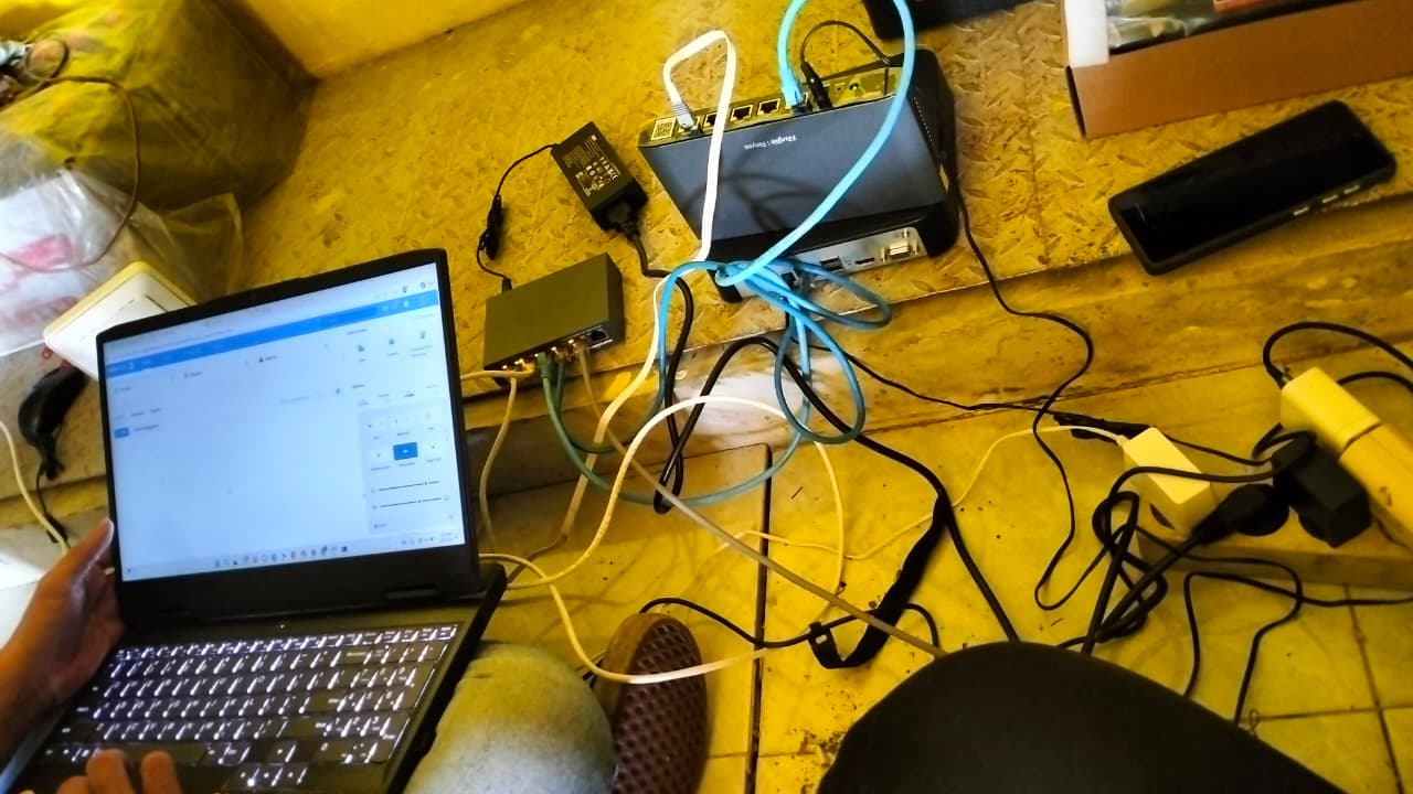 Pemasangan SDWAN Dinas Perairan